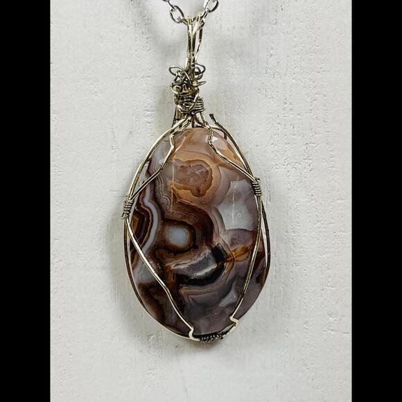 Handmade Natural Agate Cabochon Necklace with Wire Wrap Pendant - Picture 1 of 3